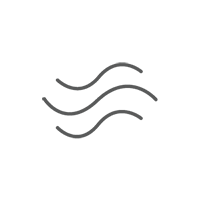 Drei gewellte, horizontale schwarze Linien, die parallel zueinander auf einem schlichten weißen Hintergrund angeordnet sind und an ein einfaches Symbol für Luft, Wind oder fließendes Wasser erinnern.