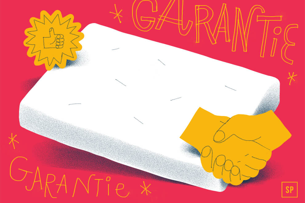 Eine weiße Matratze auf rotem Hintergrund, mit gelben Kritzeleien eines Daumen-hoch-Abzeichens, zwei sich schüttelnden Händen und dem Wort GARANTIE, das zweimal in großen Buchstaben geschrieben ist - perfekt, um Ihren nächsten Matratzenkauf hervorzuheben.