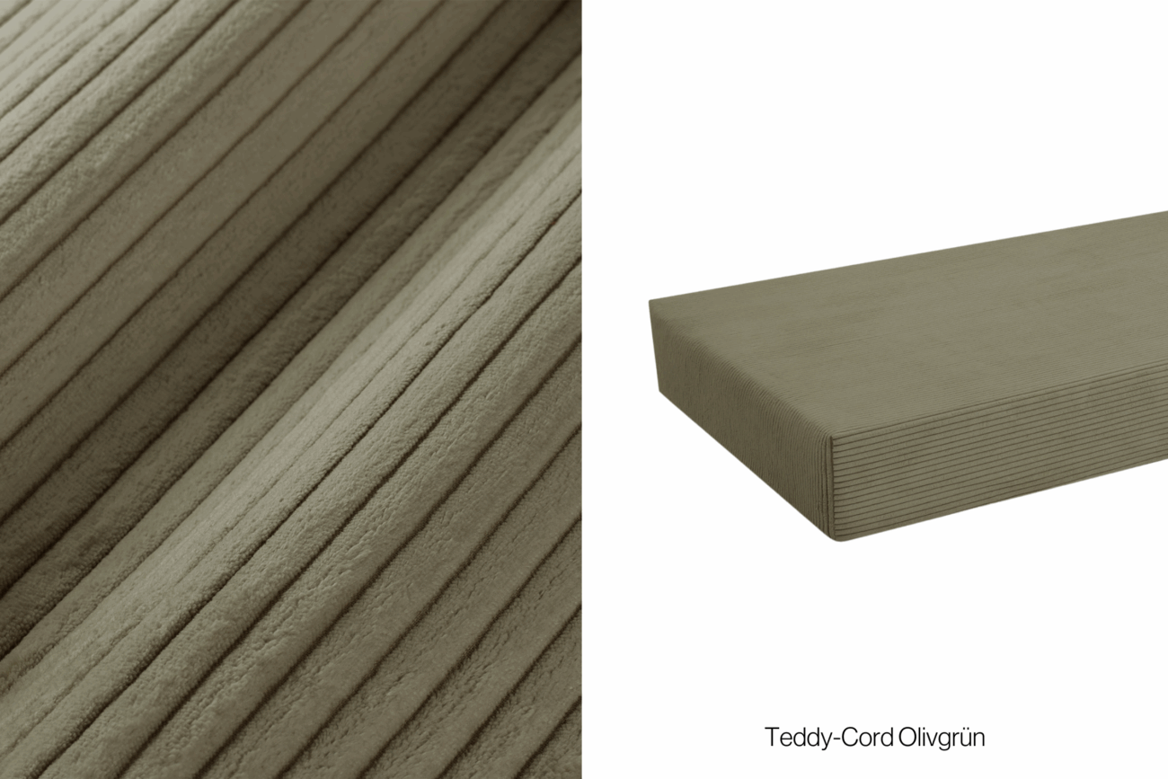 Nahaufnahme eines olivgrünen Teddy-Cord-Stoffes (links), der seine strukturierte, gerippte Oberfläche zeigt; rechts ein Spannbettlaken aus demselben Stoff mit der Aufschrift Teddy-Cord Olivgrün auf weißem Grund.